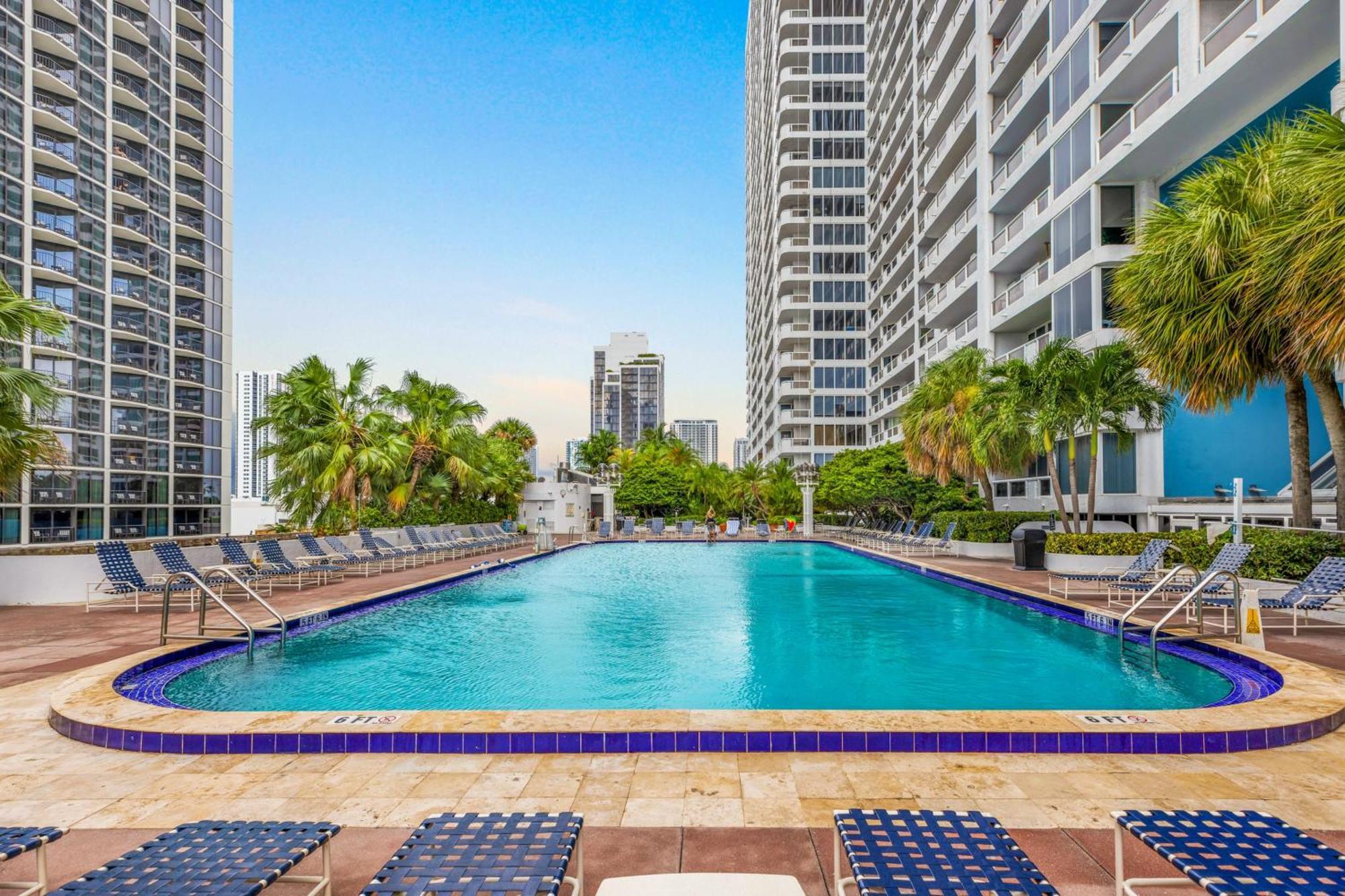 דירות דוראל Bayview Bliss Biscayne מראה חיצוני תמונה